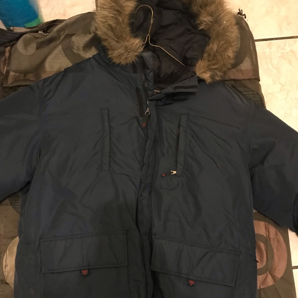 Womens Guess Snow Coat with a furry hood